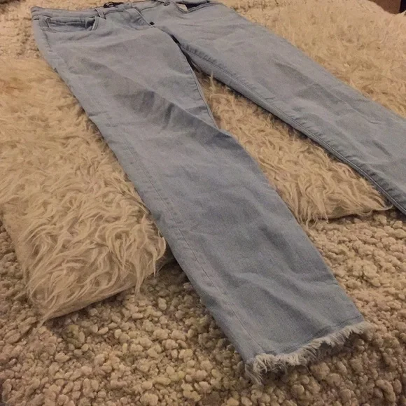 3x1 NYC Aegean Fray Skinny Jeans - Picture 5 of 5